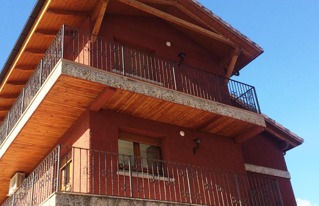 Apartamento Avenida アインサ エクステリア 写真